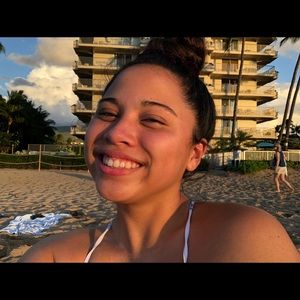 Meet your Posher, Kamahie